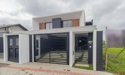 Casa com 3 quartos à venda na Rua Três Barras, --, Saguaçu, Joinville, 185 m2 por R$ 1.300.000