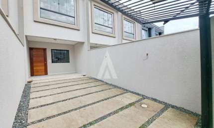 Casa com 3 quartos à venda na FREDERICO LANGE, --, Costa e Silva, Joinville, 99 m2 por R$ 549.000