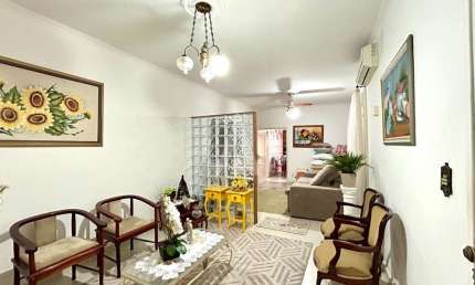 Casa com 6 quartos à venda na Canada, --, Petrópolis, Joinville, 360 m2 por R$ 750.000