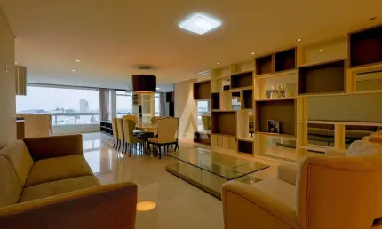 Apartamento com 3 quartos à venda na Servidão Leonhard Grogel, --, Atiradores, Joinville por R$ 2.600.000