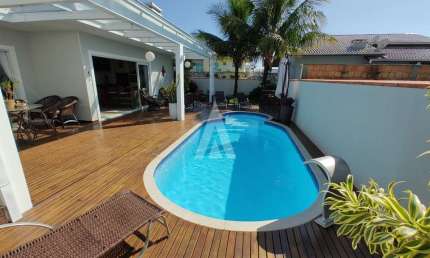 Casa com 3 quartos à venda na Canoinhas, --, Ubatuba, São Francisco do Sul, 155 m2 por R$ 1.360.000