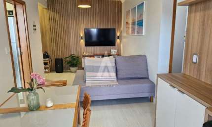 Apartamento com 2 quartos à venda na Travessa Maria Brito da Maia, --, Iririú, Joinville por R$ 470.000
