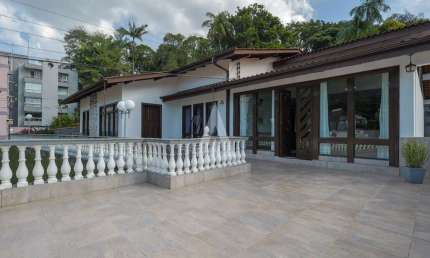 Casa com 3 quartos à venda na Rua Concórdia, --, Anita Garibaldi, Joinville, 200 m2 por R$ 1.298.000