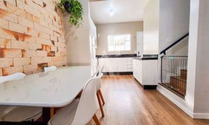 Casa com 3 quartos à venda na Fabrício Koch, --, São Marcos, Joinville, 80 m2 por R$ 395.000