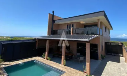 Casa com 4 quartos à venda na Beira Mar Sul, --, Praia do Ervino, São Francisco do Sul, 300 m2 por R$ 1.800.000