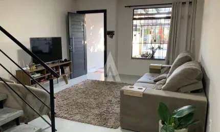 Casa com 3 quartos à venda na Rua São Leopoldo, --, Boa Vista, Joinville, 118 m2 por R$ 499.000