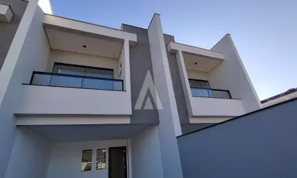 Casa com 3 quartos à venda na Rua Cuiabá, --, Costa e Silva, Joinville, 105 m2 por R$ 630.000