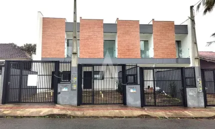 Casa com 3 quartos à venda na rua treze de maio, --, iririú, joinville, 113 m2 por r$ 519.000