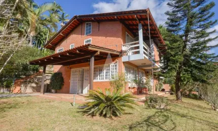 Casa com 6 quartos à venda na rua alfredo dietrich, --, américa, joinville, 459 m2 por r$ 2.200.000