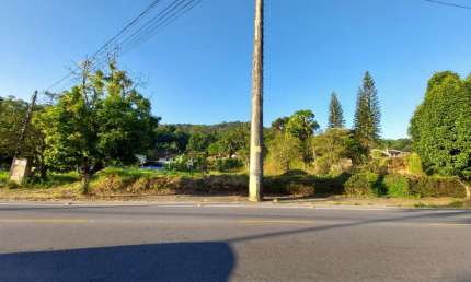 Terreno à venda na Rua Piratuba, --, Iririú, Joinville por R$ 1.500.000