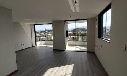 Apartamento com 3 quartos à venda na Rua Graúna, --, Costa e Silva, Joinville, 180 m2 por R$ 665.000