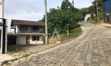 Casa com 3 quartos à venda na Rua Pelotas, --, Glória, Joinville, 130 m2 por R$ 790.000