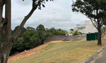 Terreno à Venda no Condomínio Residencial Ville de France - Itatiba