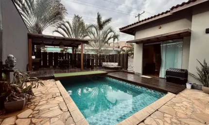 Casa em Condomínio para Locação em Itatiba, Condomínio Itatiba Country Club, 4 dormitórios, 2 suítes, 3 banheiros, 2 vagas