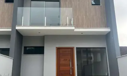 Sobrado Geminado para Venda em Joinville, Saguaçú, 3 dormitórios, 1 suíte, 3 banheiros, 2 vagas