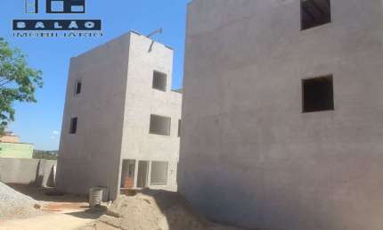 Casa em condomínio fechado com 3 quartos à venda na Rua Miquelina Dias Menezes, 556, Parque Xangri-Lá, Contagem por R$ 369.834
