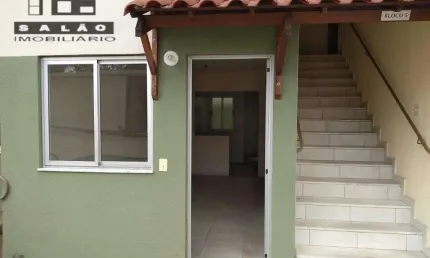 Casa com 2 quartos à venda na Dos Agricultores, 204, Cândida Ferreira, Contagem por R$ 349.000