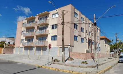 Apartamento com 3 quartos para alugar na Rua do Comércio, 31, Ipanema, Pontal do Paraná por R$ 750 Por Dia
