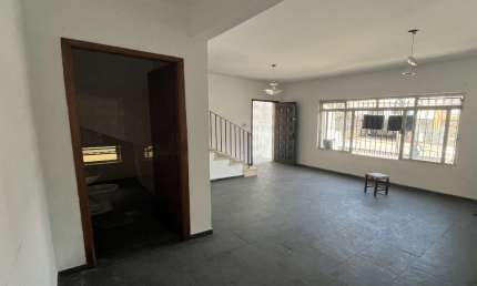 Casa a venda com 120m², 3 dormitórios, 3 vagas em Pinheiros.