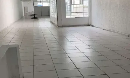Ponto comercial para alugar na Rua Tapajós, 152, Luz, São Paulo