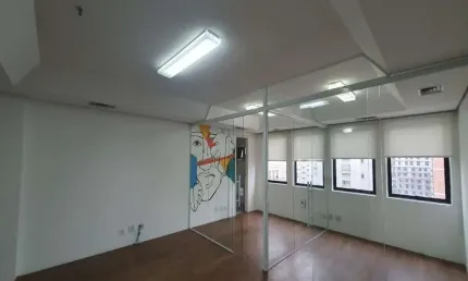 Sala/Conjunto 45 m2, 2 vagas a para licação em Pinheiros, São Paulo