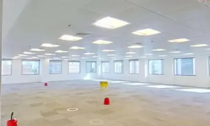 Sala comercial para alugar na Rua Verbo Divino, 1547, Chácara Santo Antônio, São Paulo