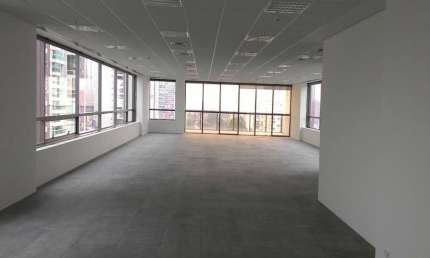 Sala comercial à venda com 266m², na Cidade Monções, São Paulo