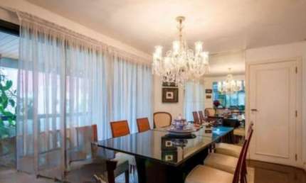 Apartamento no Condomínio Jardim Europa na Vila Andrade com  300m² 4 suítes 7 banheiros 4 vagas