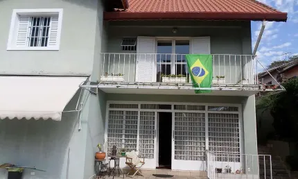 Casa para venda ou locação com 5 dormitórios, 3 suítes e 3 vagas no campo belo