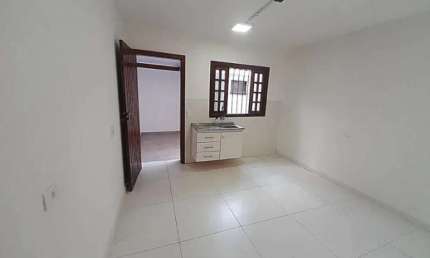 Casa com 2 quartos para alugar na Vila Romana, São Paulo 