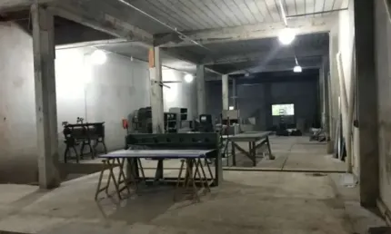Locação galpão amplo c/ subsolo e mesanino -    na zona norte