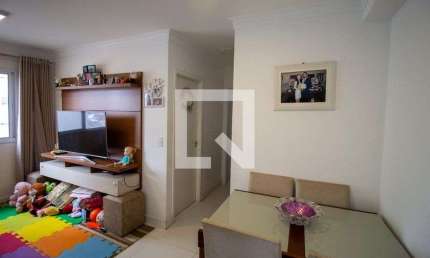 Apartamento à Venda - Vila Carmosina, 2 Quartos,  45 m2