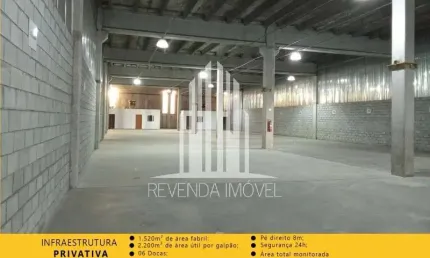 Galpão industrial 1.100m² de área em condomínio para locação em sp - parque são domingos: 2 salas, 1 banheiro, 2 vagas!