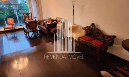 Casa Comercial de Alto Padrão em Siciliano, São Paulo-SP: 5 Quartos, 1 Suíte, 2 Salas, 4 Banheiros, 4 Vagas, 400m². Venda ou Locação!