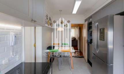 Apartamento com 156 metros com ou sem mobilia em Moema