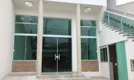 Galpão locação 190m² 02 vagas de garagem 4 banheiros- são miguel