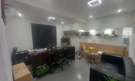 Vila Prudente - Galpão Comercial à venda de 600m² com elevador de carga.