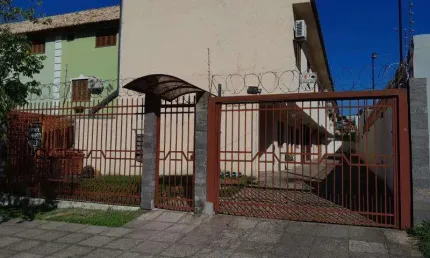 Casa com 3 quartos à venda no Nonoai, Porto Alegre , 94 m2 por R$ 350.000