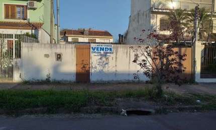 Terreno comercial à venda em Petrópolis, Porto Alegre  por R$ 500.000