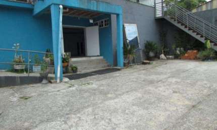 Loja no Bairro NONOAI, Banheiro social, Cozinha, Garagem, Pátio