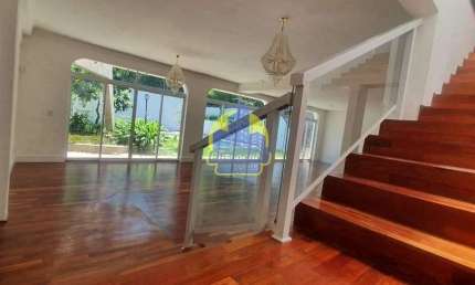 Sobrado com 3 dormitórios à venda, 712 m² por R$ 1.550.000,00 - Carapicuíba - Carapicuíba/SP