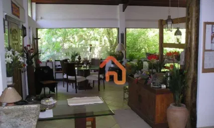 Casa com 4 quartos à venda, 270 m² por R$ 1.580.000 - Itaipu - Niterói/RJ