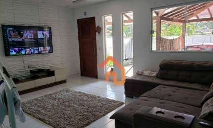 Excelente casa de 3 quartos e 1 suíte, próximo a Av. Central em Serra Grande/Itaipu.