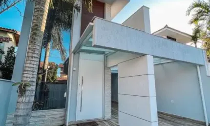 Casa com 4 dormitórios à venda, 172 m² por R$ 1.700.000,00 - Itaipu - Niterói/RJ