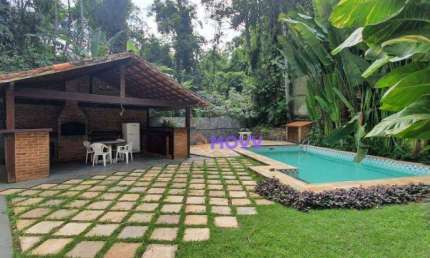 Casa com 5 dormitórios à venda 5 dormitórios, 381 m² por R$ 3.200.000 - Itaipu - Niterói/RJ