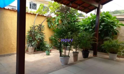 Casa com 2 dormitórios à venda, 360 m² por R$ 850.000,00 - Colubande - São Gonçalo/RJ