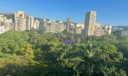 Lindo 3 quartos com vista espetacular para o Campo de São Bento