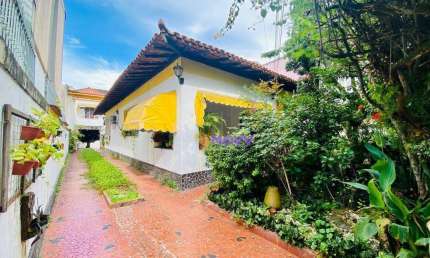 Casa com 3 dormitórios à venda, 180 m² por R$ 990.000,00 - São Francisco - Niterói/RJ