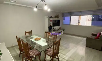 Excelente apartamento de 03 quartos, vaga de garagem e com 197 m2, na primeira quadra de icaraí.