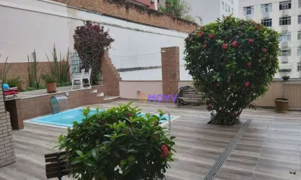 Excelente casa de 04 quartos na primeira quadra da Praia de Icaraí.